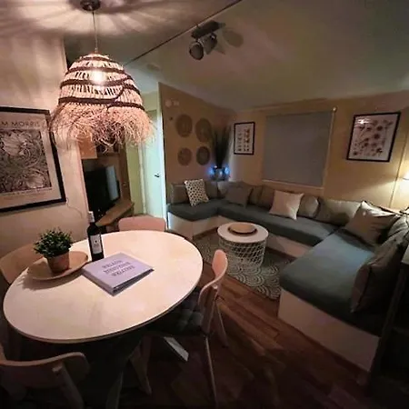 Melrose - Parc Valrose Dağ evi *